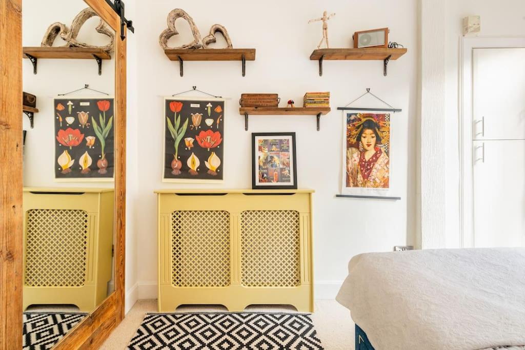 Holyrood Park: Lush & Arty 2 Double Bed Flat Apartment Edinburgh Exterior photo