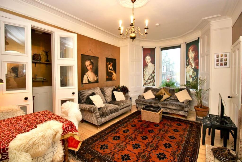 Holyrood Park: Lush & Arty 2 Double Bed Flat Apartment Edinburgh Exterior photo