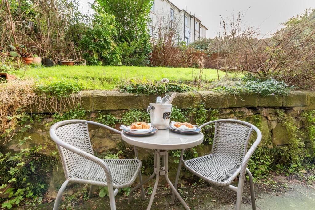 Holyrood Park: Lush & Arty 2 Double Bed Flat Apartment Edinburgh Exterior photo