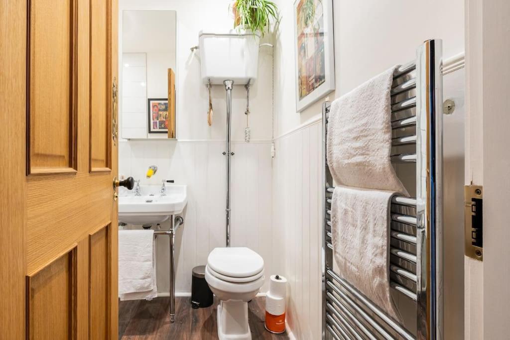 Holyrood Park: Lush & Arty 2 Double Bed Flat Apartment Edinburgh Exterior photo